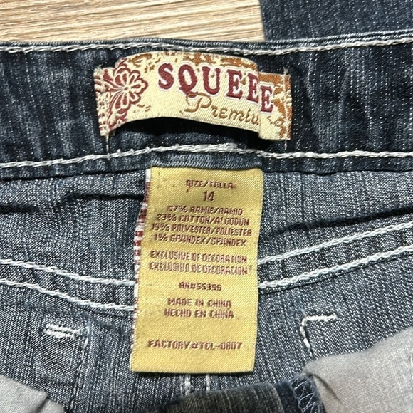 SQUEEZE Kids Jeans - Picture 4 of 8